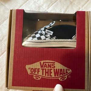 baby Vans size 4